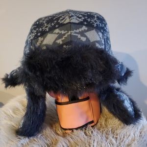 Trapper hat